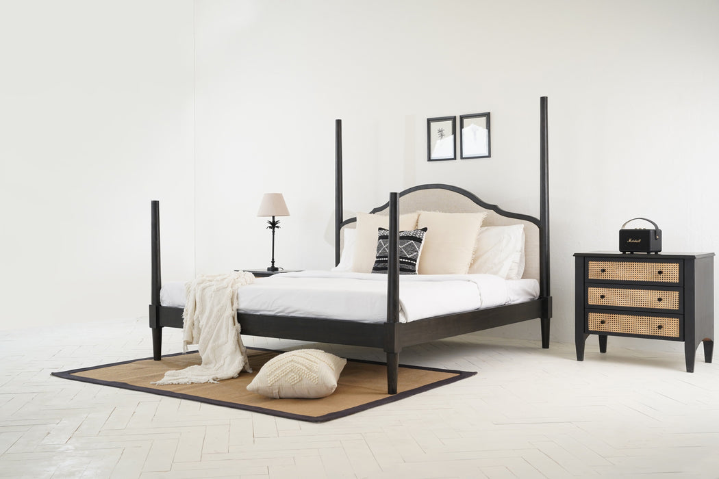 Tamai King Size Bed