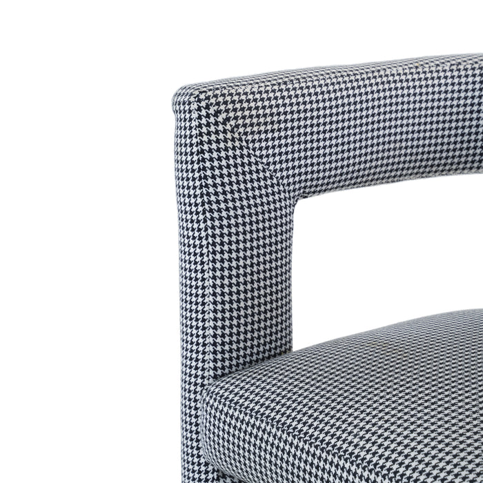 Riddhi Arm Chair